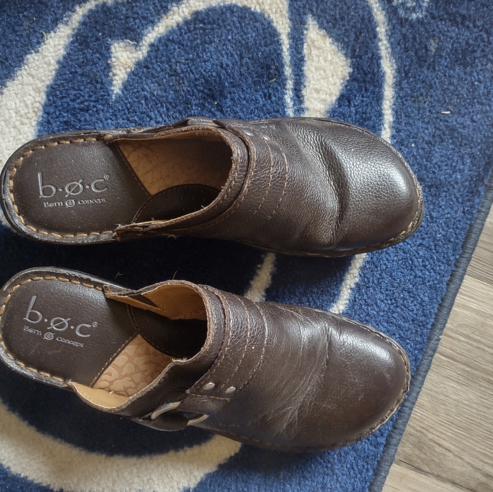 Boc Clogs - image 2